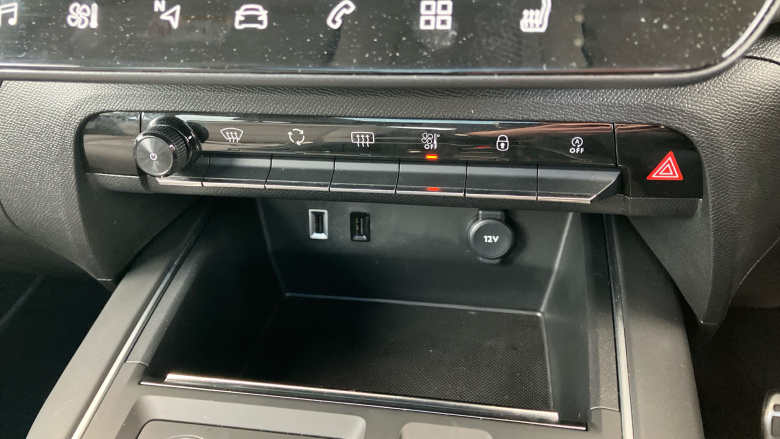 Citroen C5 Aircross 1.2 Hybrid 136 E-series 5dr e-DCS6 Petrol Hatchback